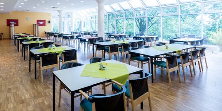 Speisesaal in den Deister Weser Kliniken in Bad Münder