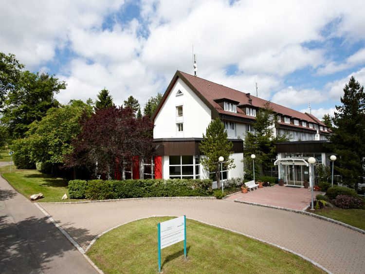 Außenansicht der Klinik am Vogelsang