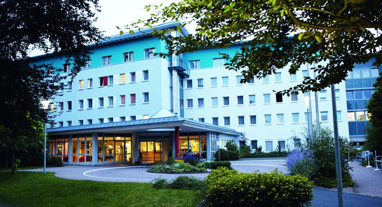 Außenaufnahme MEDICLIN Klinik am Rennsteig